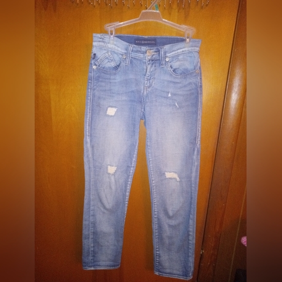Women's Rock & Republic Indee Jeans Light wash destroyed Size 2 - Picture 1 of 14